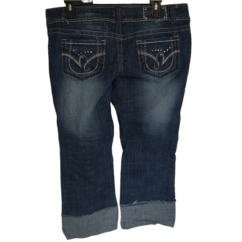 H2J Production Capris - Picture 2 of 4